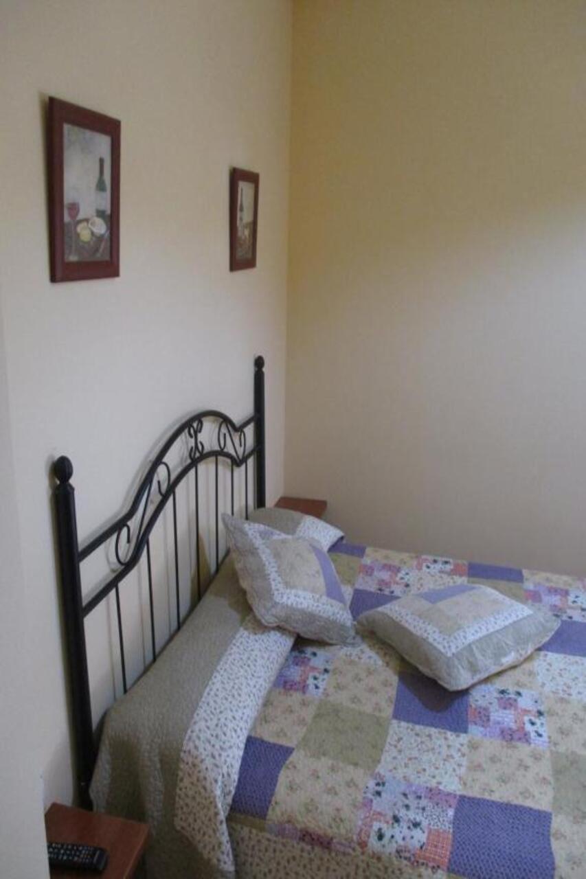 Hostal Becares パレンシア エクステリア 写真