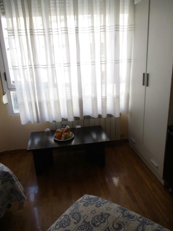 Hostal Becares パレンシア エクステリア 写真
